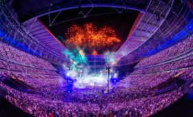 Coldplay Wembley Live Photo Credit Robert Mallows