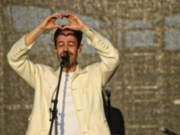 🌞🌞 #R3venta2 🌞🌞@memetronic se presentó en el escenario Templo en el festival @tecatecomuna