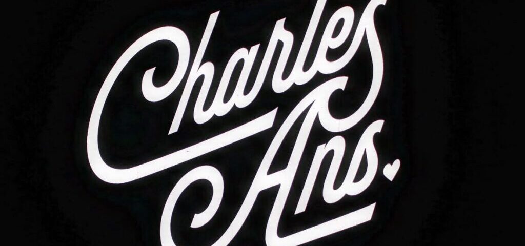 🔥🔥#R3venta2 🔥🔥Te compartimos las fotografías de @charlesans quien se presentó en @auditorio